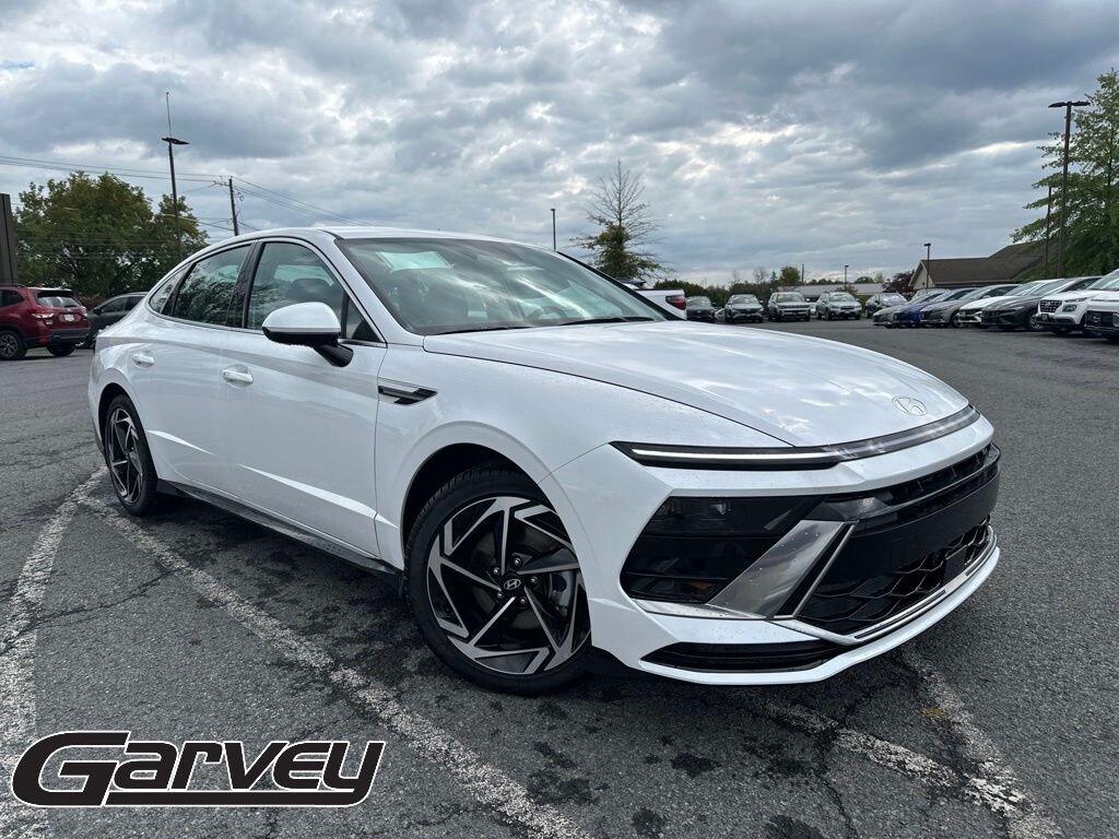 New 2026 Hyundai Sonata SEL Sport Sedan