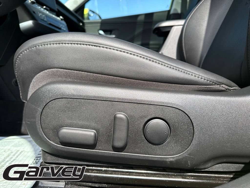 2024 Hyundai Kona Limited - Photo 14