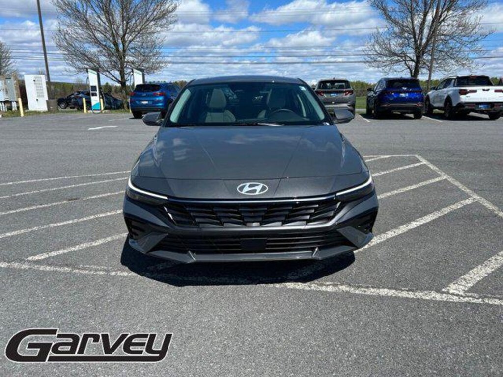New 2026 Hyundai Elantra Limited Sedan