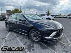 2026 Hyundai Sonata Hybrid SEL Sedan
