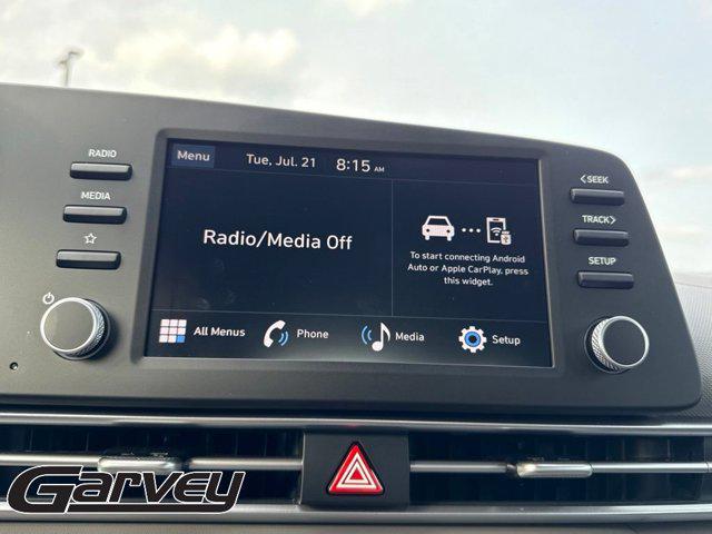 2025 Hyundai Elantra SE - Photo 18