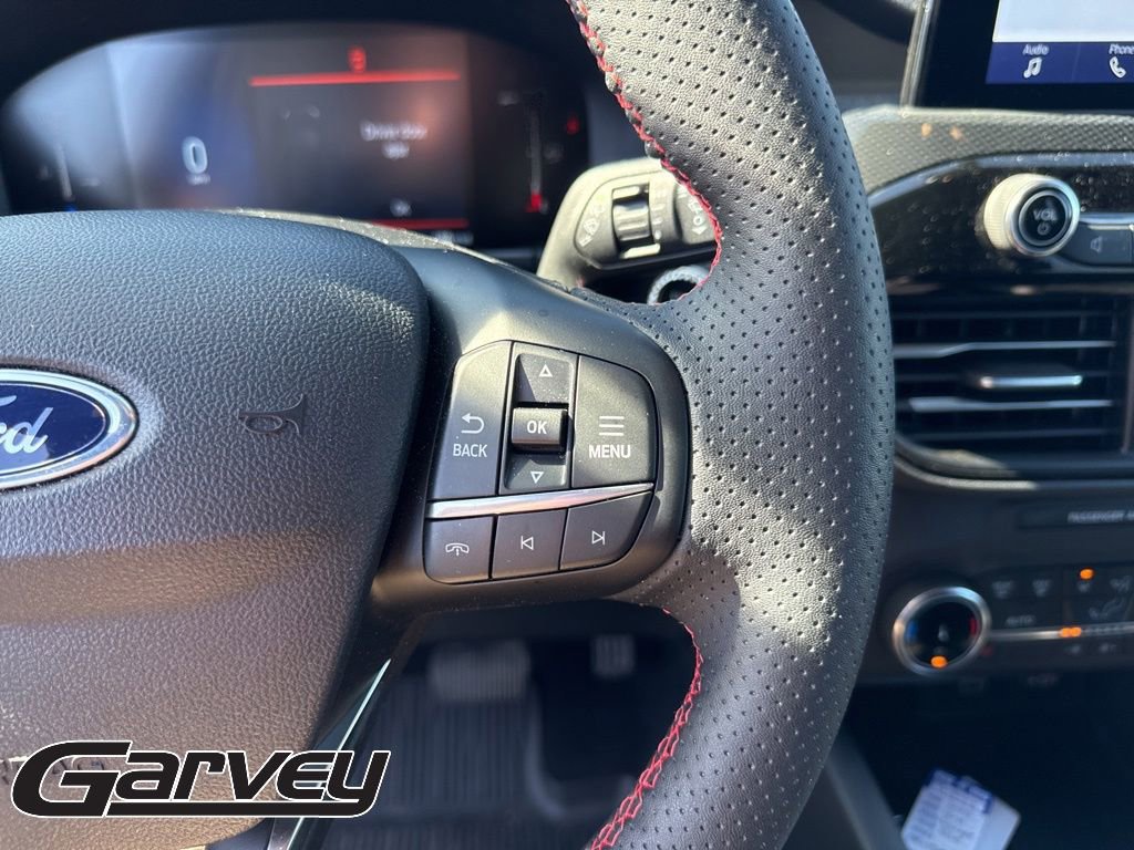 2025 Ford Escape ST-Line - Photo 18