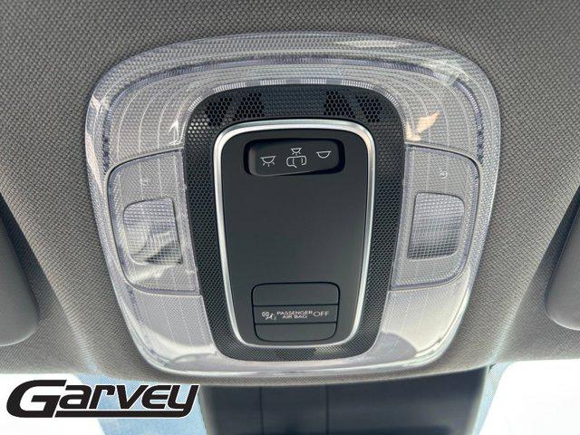 2025 Hyundai Elantra SE - Photo 21