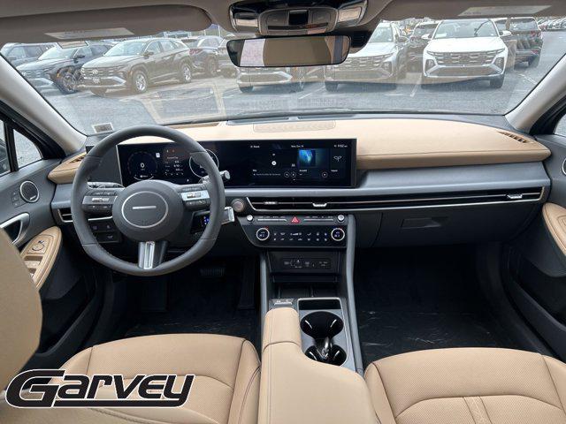 2025 Hyundai Sonata Hybrid Limited - Photo 29