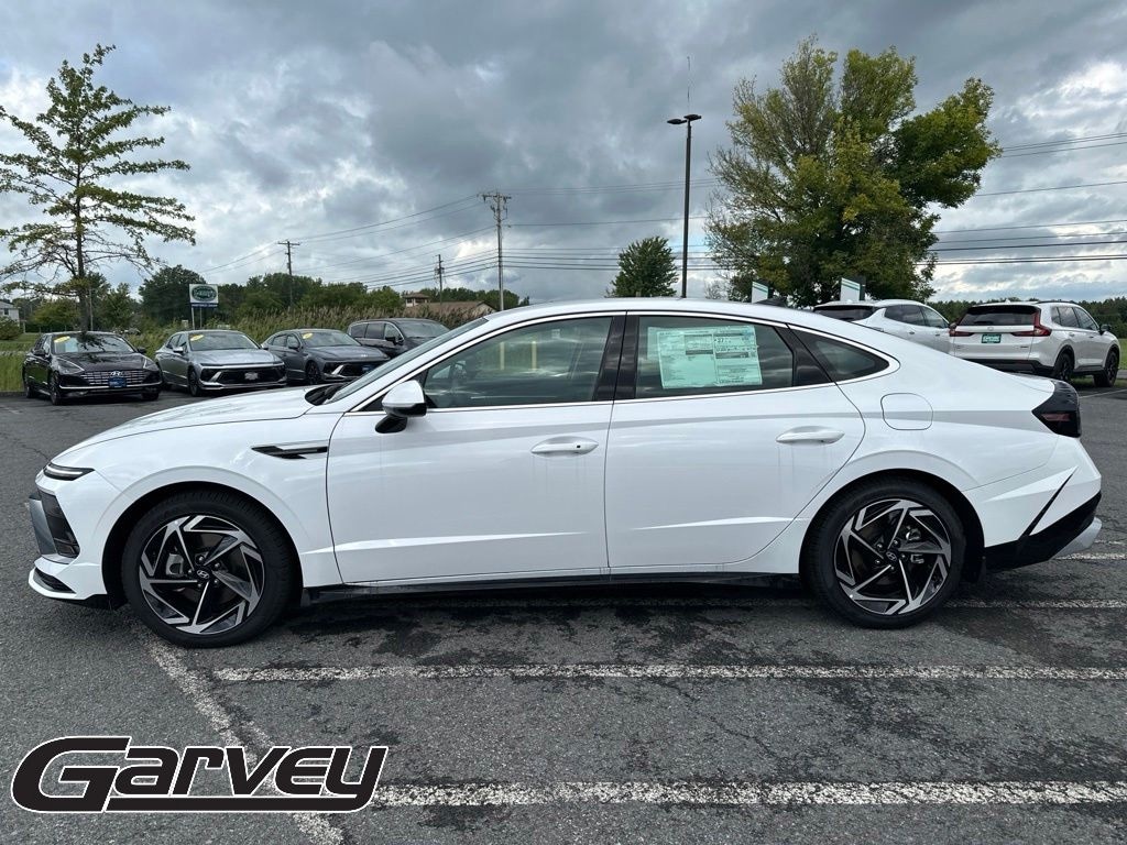 New 2026 Hyundai Sonata SEL Sport Sedan