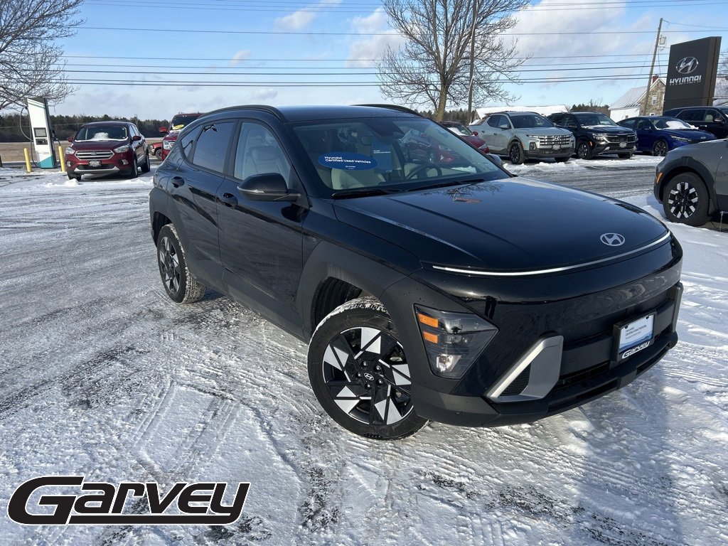2025 Hyundai Kona SEL's photo