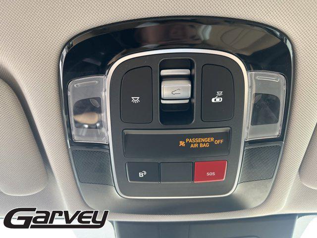 2025 Hyundai Sonata Hybrid Limited - Photo 24