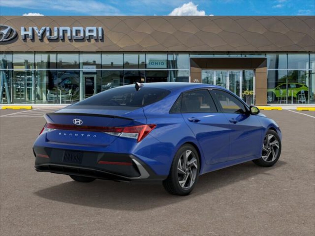 New 2025 Hyundai Elantra SEL Sport Sedan