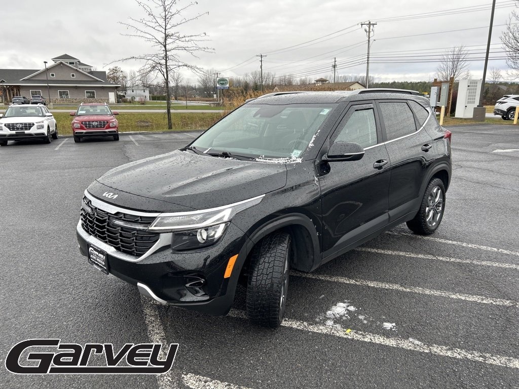 Used 2024 Kia Seltos S S IVT AWD