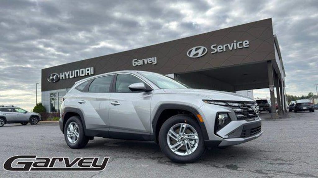 New 2026 Hyundai Tucson SE AWD SUV
