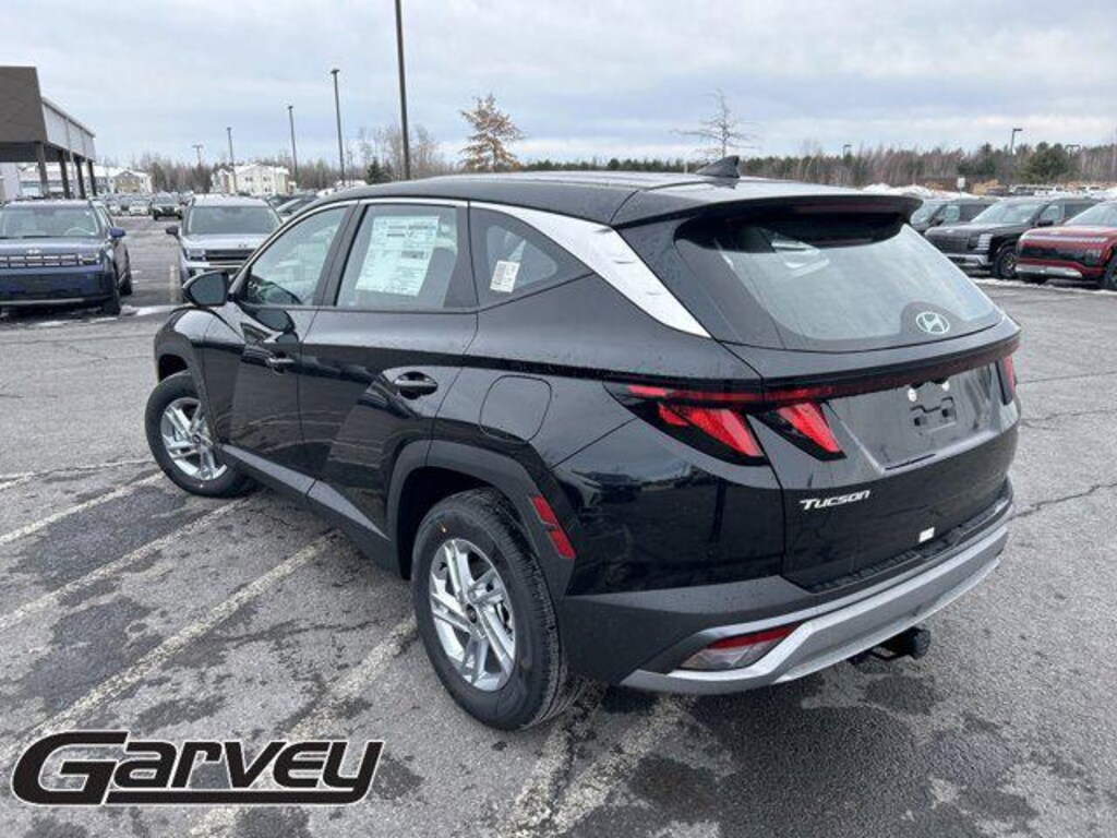 New 2026 Hyundai Tucson SE AWD SUV