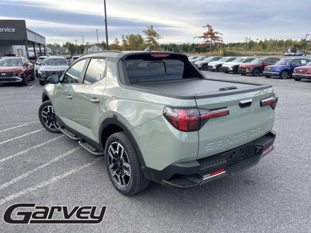 New 2025 Hyundai Santa Cruz Limited Truck