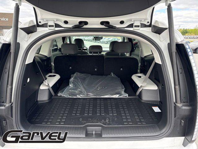 2026 Hyundai IONIQ 9 SEL - Photo 13