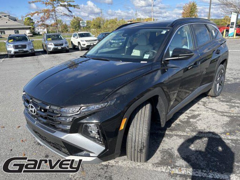 New 2025 Hyundai Tucson Hybrid SEL Convenience SUV