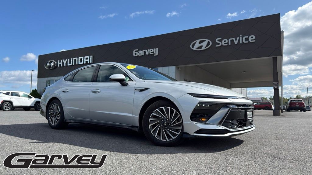 2025 Hyundai Sonata Hybrid Limited