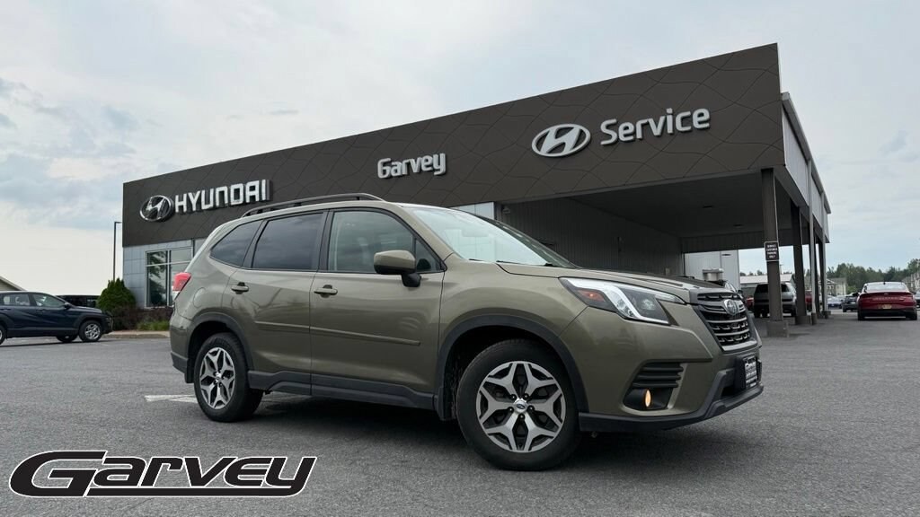 Used 2023 Subaru Forester Premium Premium CVT