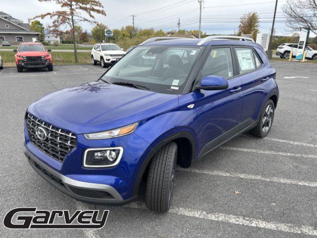 New 2025 Hyundai Venue Limited SUV