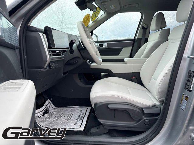 2025 Hyundai Santa Fe SE - Photo 9
