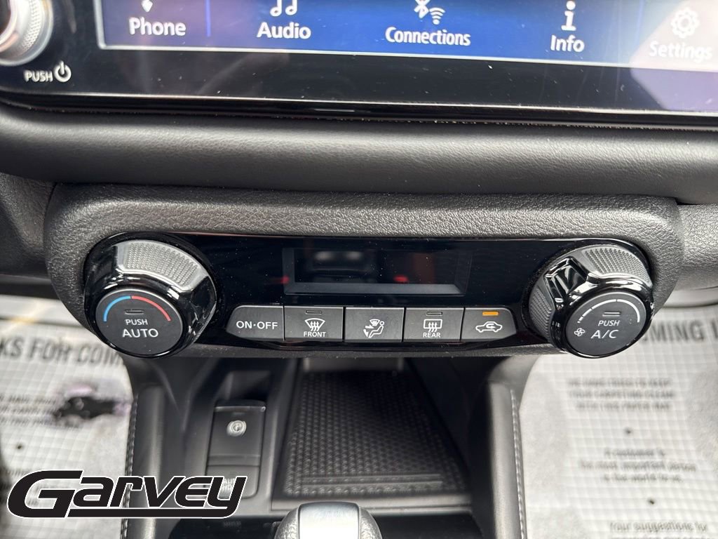 2021 Nissan Kicks SR - Photo 17