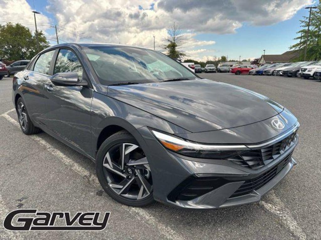 New 2026 Hyundai Elantra Limited Sedan