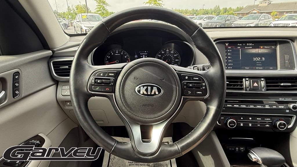 2016 Kia Optima EX - Photo 19