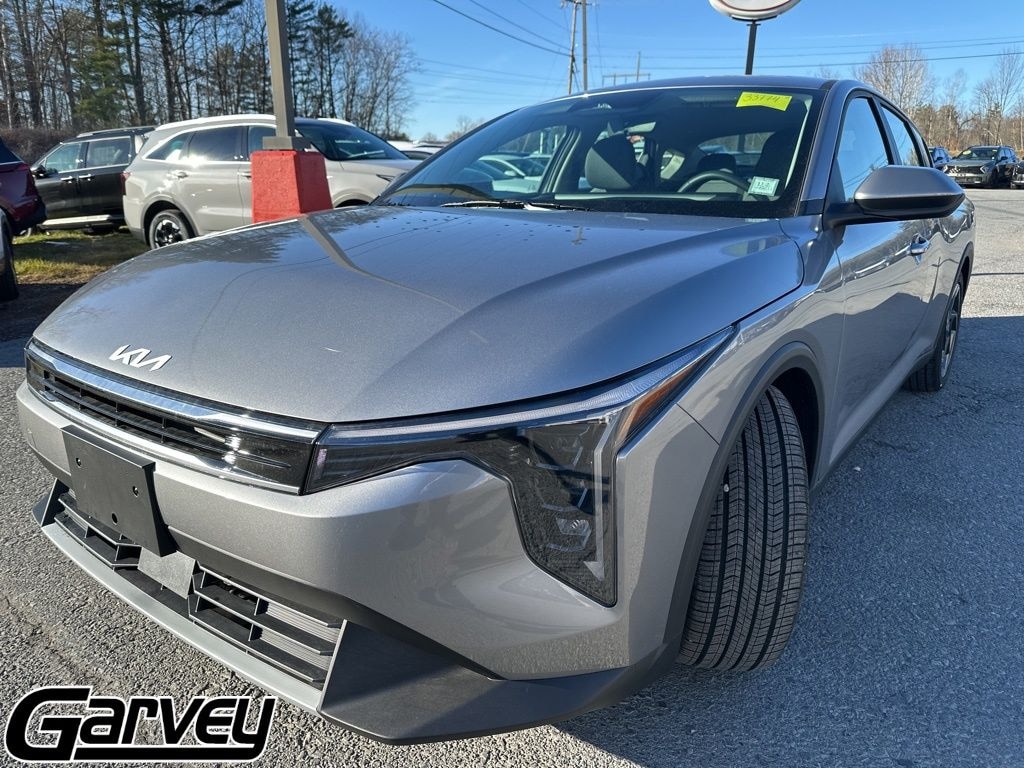 New 2025 Kia K4 EX Sedan