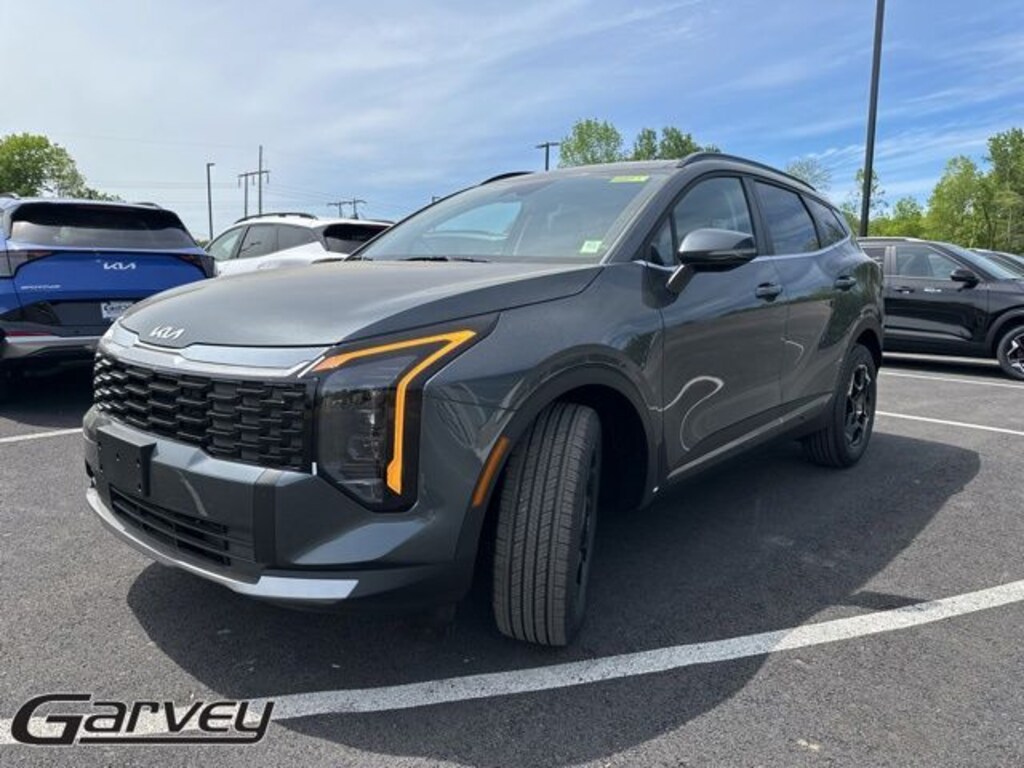 New 2026 Kia Sportage Hybrid EX SUV