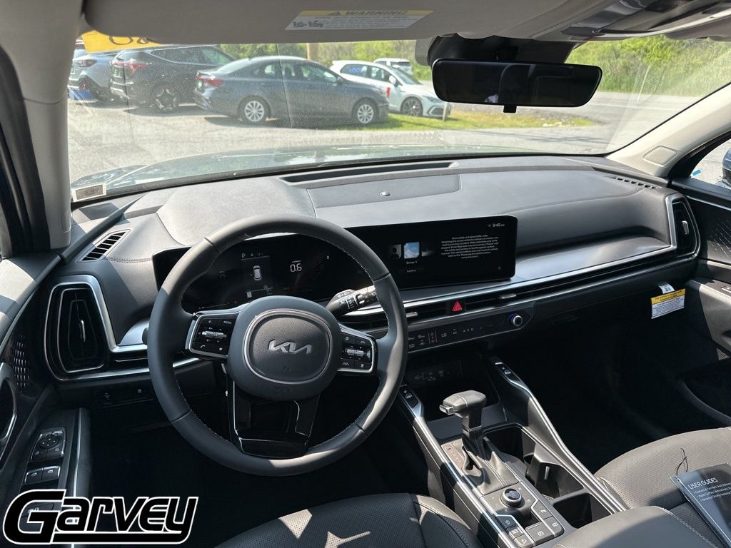 2025 Kia Sorento S - Photo 9