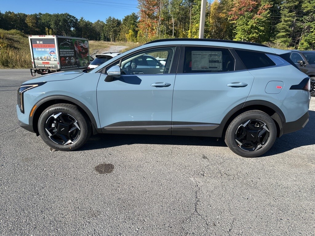 2026 Kia Sportage Hybrid EX photo 4