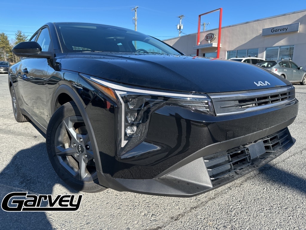 New 2025 Kia K4 LXS Sedan