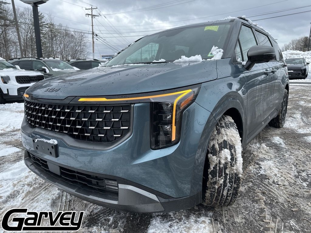 New 2026 Kia Carnival Hybrid SX Van Passenger Van