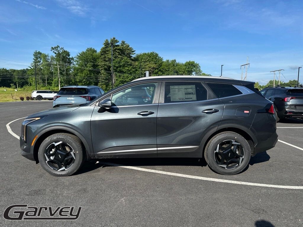 New 2026 Kia Sportage Hybrid EX SUV