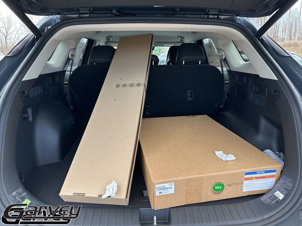 New 2026 Kia Sportage Hybrid EX SUV