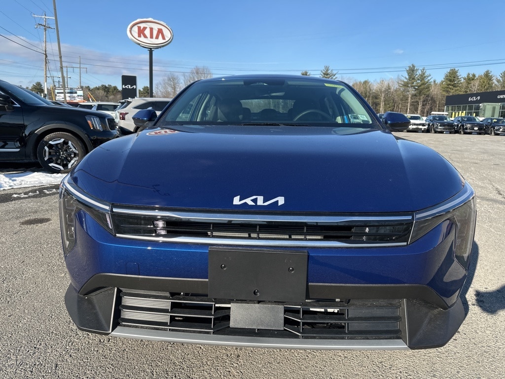 New 2025 Kia K4 EX Sedan