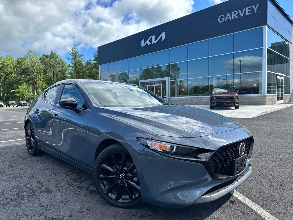 Used 2022 Mazda Mazda3 Carbon Edition Hatchback