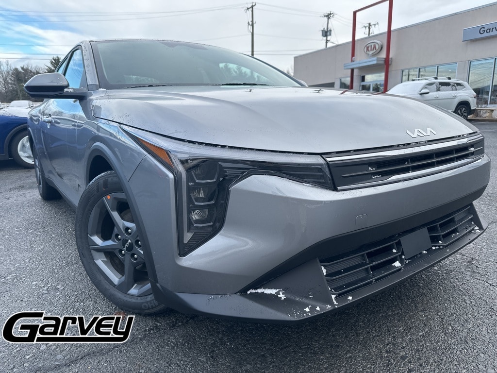 2025 Kia K4 LXS's photo