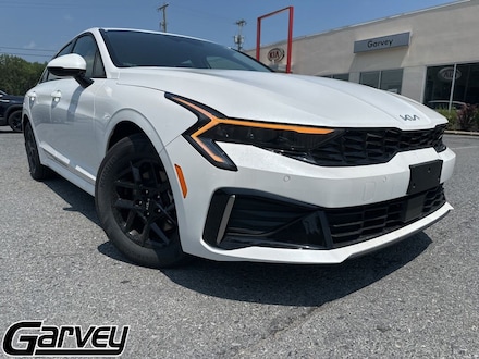 2025 Kia K5 LXS Sedan