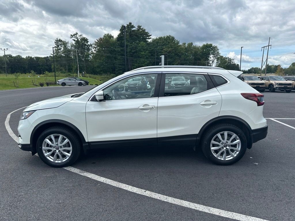 Used 2022 Nissan Rogue Sport SV SUV