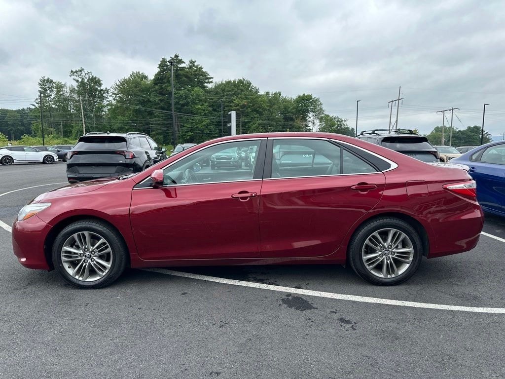 Used 2017 Toyota Camry XLE Sedan