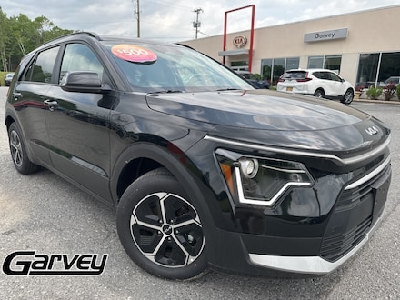 2025 Kia Niro EX SUV