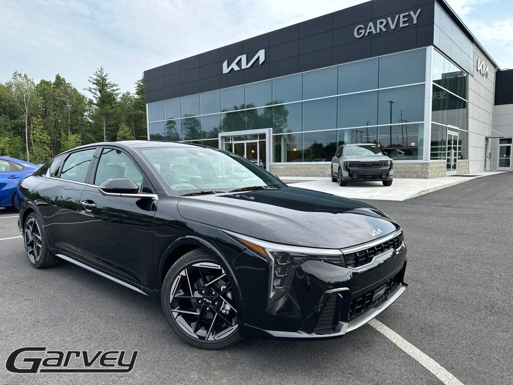 New 2026 Kia K4 GT-Line Sedan
