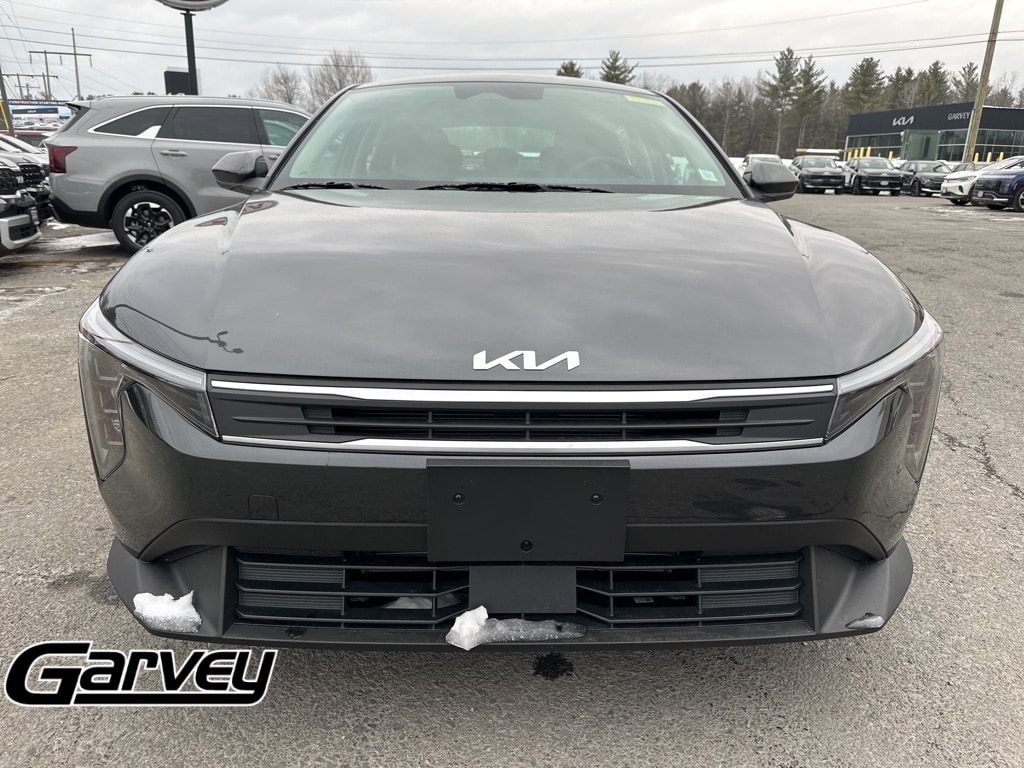 New 2025 Kia K4 LXS Sedan