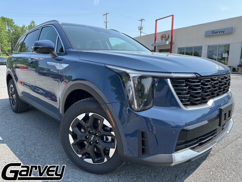 New 2025 Kia Sorento S SUV