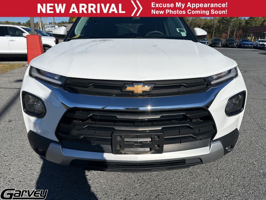2023 Chevrolet Trailblazer LT photo 2