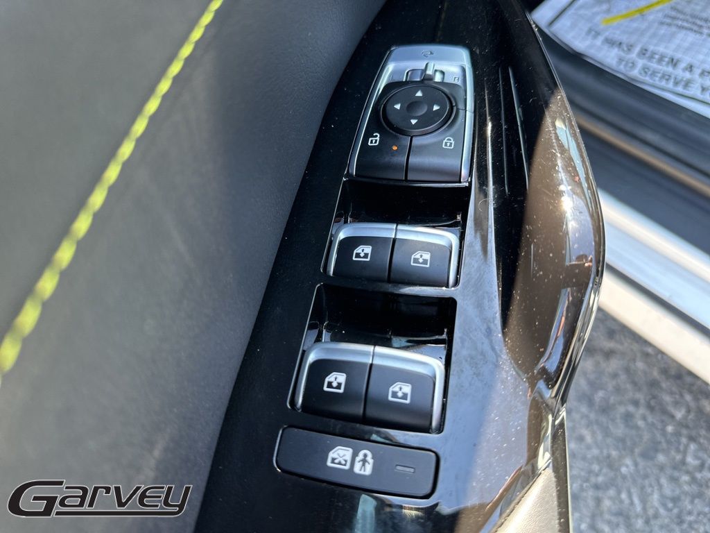 2026 Kia K5 GT - Photo 13