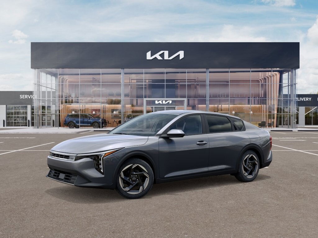 2025 Kia K4 EX photo 2