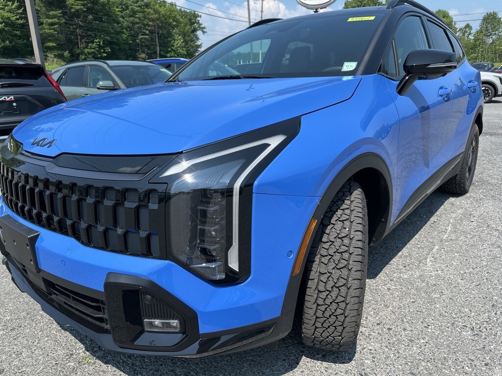 2026 Kia Sportage X-Pro Prestige photo 3