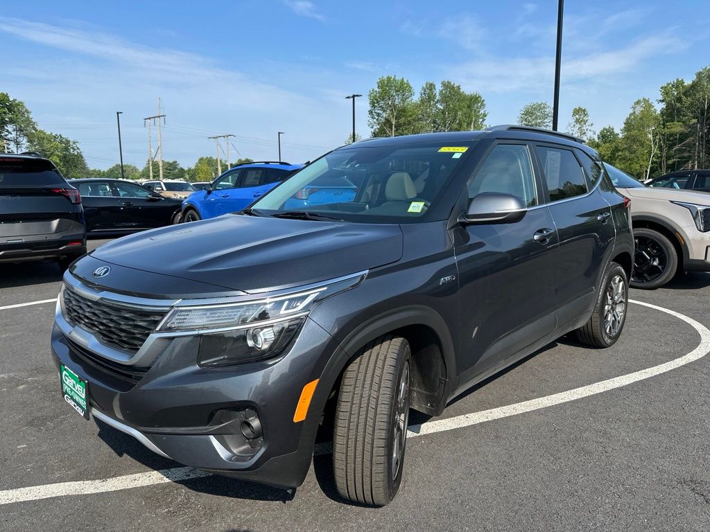 2021 Kia Seltos EX - Photo 3