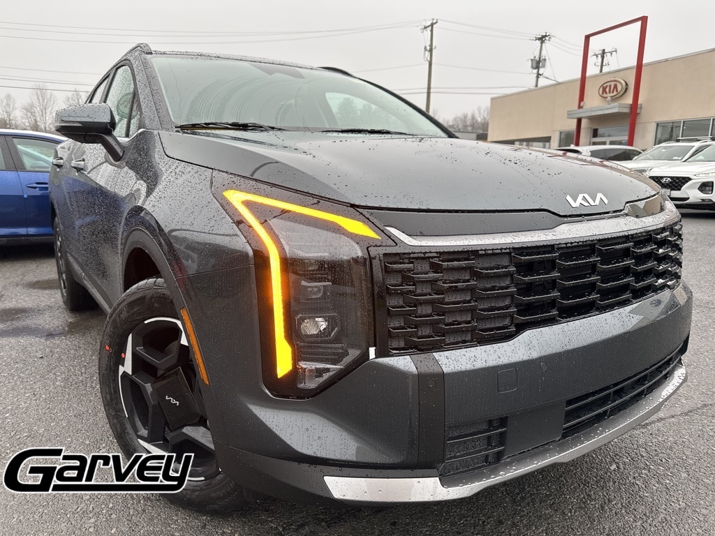 New 2026 Kia Sportage Hybrid EX SUV