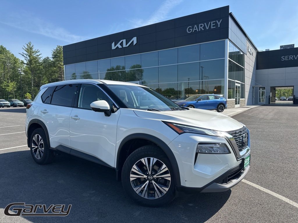 2021 Nissan Rogue SV AWD's photo